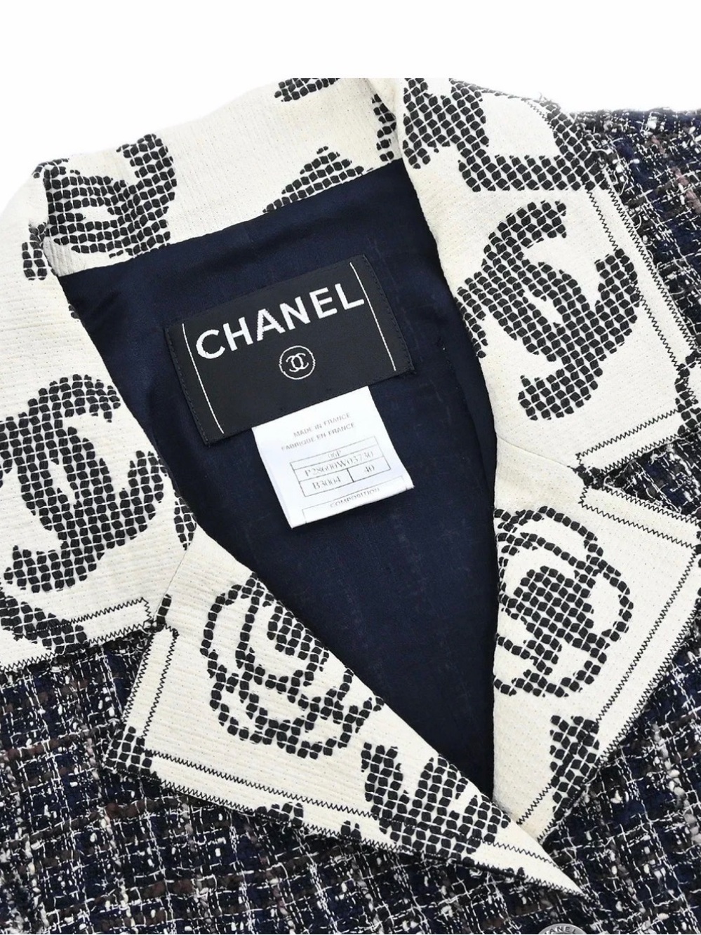 CHANEL Jacket - Picture 3 of 13